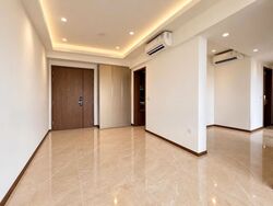 Slim Barracks Rise (D5), Condominium #636029321